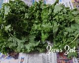 A picture of step 1 of Curled Kale Fry.