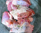 Foto del paso 1 de la receta: Pata de cordero en salsa de especias con pasas