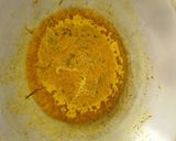 A picture of step 4 of Mee Siam.