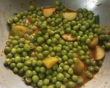 A picture of step 5 of Ghugni or Aloo Matar (no onion garlic).