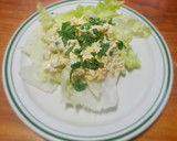 Foto del paso 3 de la receta: Ensalada de huevo sobre lechuga
