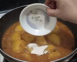 A picture of step 5 of Aloo Matar.