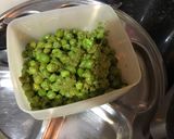 A picture of step 3 of CHUTNEY PARTY : 1. Green Peas 2. Onions & Curry Leaves 3. Peanuts Chutney.