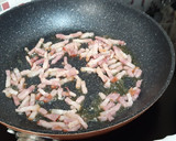 Foto del paso 2 de la receta: Farfalle con salmón y bacon