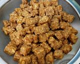 Foto langkah ke 1 dari resep Orek Tempe Kering (Tahan Lama).