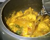 A picture of step 2 of Capsicum Chicken Curry.