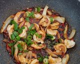Foto langkah ke 3 dari resep Udang Oseng Mentega.