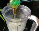 صورة لخطوة 4 من وصفة عصير الليمون المميز 🍋✨