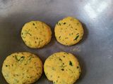 Baked Methi Baatis