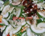 Foto langkah ke 3 dari resep Tumis Timun Telur.