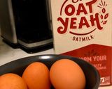 A picture of step 1 of Oat Milk Scrambled Eggs.