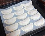 Foto del paso 6 de la receta: Empanadillas de salchichas, champiñones y almendras