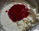 A picture of step 3 of Strawberry Mousse.