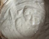 A picture of step 3 of Banana Sooji Cake.