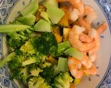 Foto langkah ke 4 dari resep Udang 🦐 Brokoli 🥦 & Kabocha 🎃 Salad 🥗.