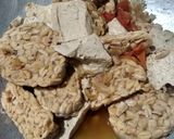 Foto langkah ke 3 dari resep 61. Tahu tempe bacem bumbu iris.