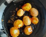 A picture of step 4 of Honey chilli Baby potato starter.