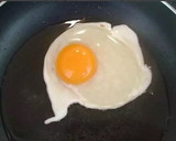 Foto del paso 3 de la receta: Huevos rotos estilo Casa Lucio