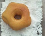 Foto langkah ke 8 dari resep Donat Gula Empuk.