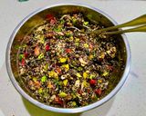 Foto del paso 2 de la receta: Quinoa negra con jurel y verduras