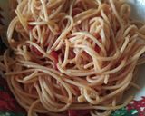 Foto del passaggio 2 della ricetta Frittata di spaghetti