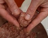 Húsgombócos csorbaleves recept fázis 3 fotója
