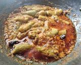 A picture of step 4 of Torai bharwan.