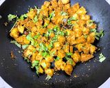 A picture of step 4 of Raw Banana Sukka (Balakai Sukka - Mangalorean style).
