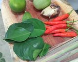 Foto langkah ke 2 dari resep Tomyam Seafood.