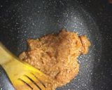 A picture of step 1 of Butter scotch musk melon halwa.