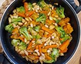 Foto del paso 7 de la receta Wok de verduras con pavo y un toque a cacahuete 🥜