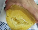 Foto del paso 4 de la receta: Arepa de huevo colombiana