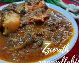 Hyderabadi Aaloo Gosht with Green Onions recipe step 2 photo