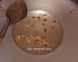 Foto langkah ke 1 dari resep Sup Makaroni Praktis dan Enak.