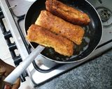 A picture of step 8 of Stuffed bread roll.