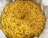 A picture of step 1 of Sweet Mung Beans Pudding with Coconut Milk (Toa Suan).