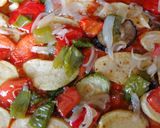 Foto del paso 6 de la receta: Caballa fresca con verduras de tumbet
