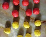 A picture of step 3 of Flower Balushahi.