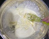 Hình bước làm 2 của món Cheesecake Việt quất