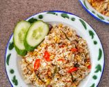 Foto langkah ke 4 dari resep Nasi Goreng Daun Jeruk.