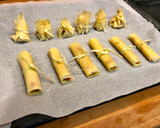 Foto del paso 4 de la receta: Saquitos con "Sorpresa"