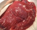 A picture of step 1 of Beef 🥩 and Broccoli 🥦.