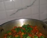 A picture of step 4 of Aalu gazar matar.
