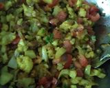गोभी कोरमा विद ग्रीन गार्लिक (gobi korma with green garlic recipe in Hindi) रेसिपी चरण 3 फोटो