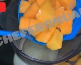 A picture of step 1 of Mango cake.