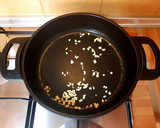 Foto del paso 2 de la receta: Pollo con anacardos