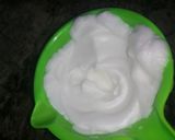 A picture of step 3 of Soufflé pancakes.
