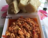A picture of step 4 of Boiled yam with scrambled Egg.