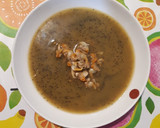Foto del paso 5 de la receta: Puré de calabacín y patata con berberechos