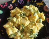 A picture of step 4 of Potato Egg Salad.